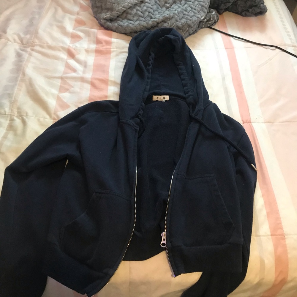 cropped zip up hoodie